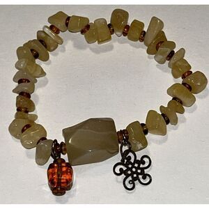 Cream Colored Genuine Handmade Agate Stretch Bracelet + Agate Chunk Charm